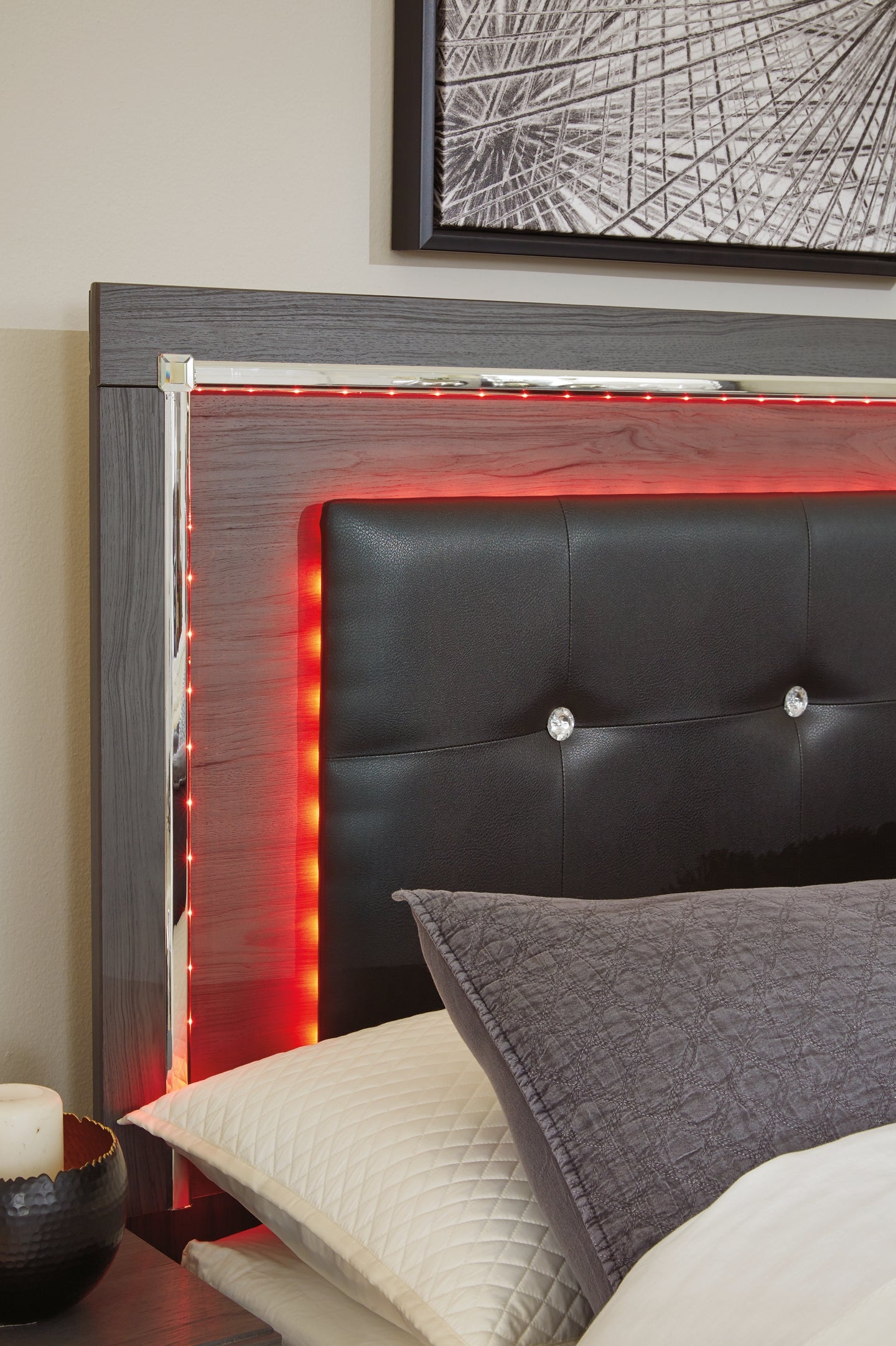 Lodanna Panel Bed With 2 Storage Drawers