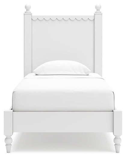Mollviney Panel Bed