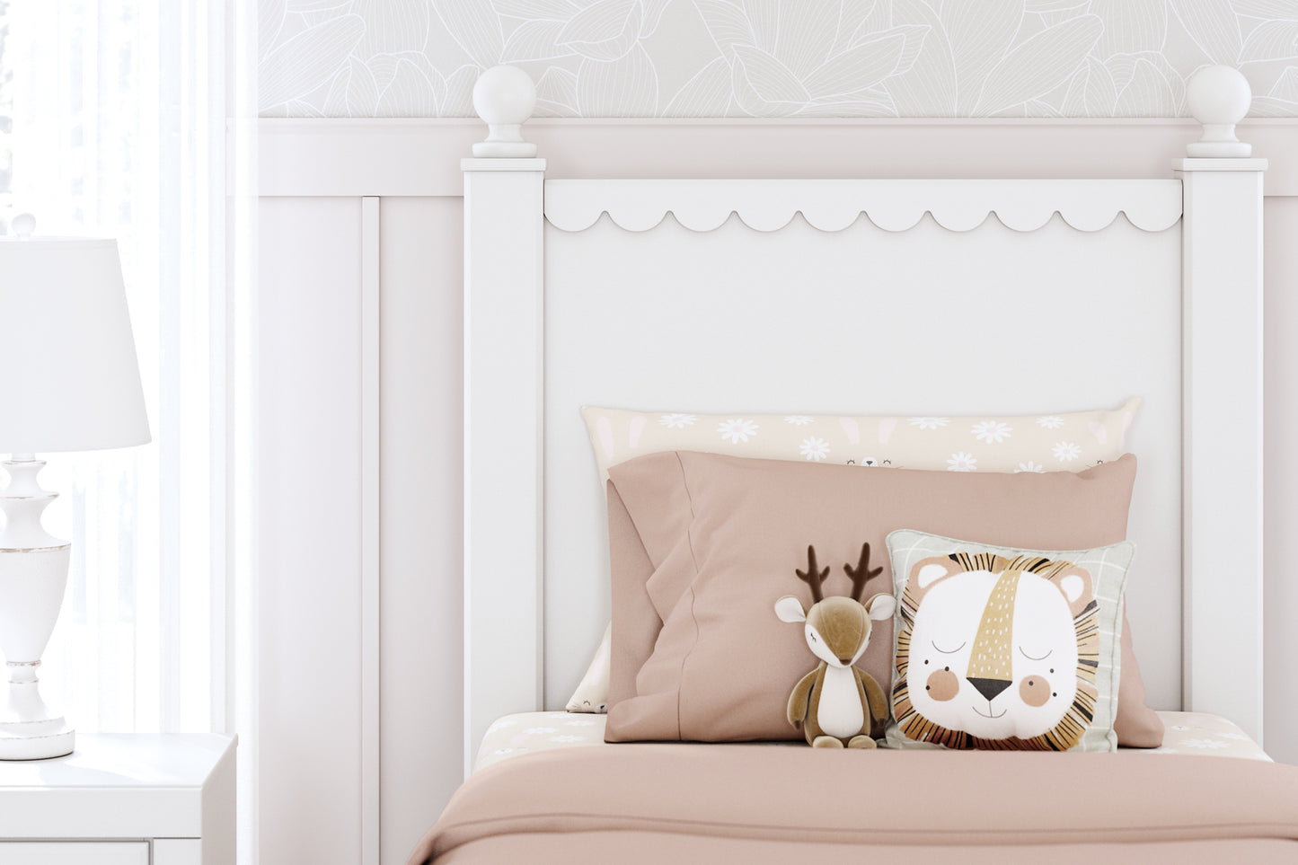 Mollviney Panel Bed