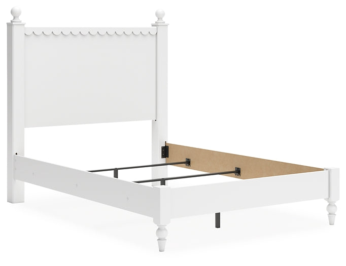 Mollviney Panel Bed