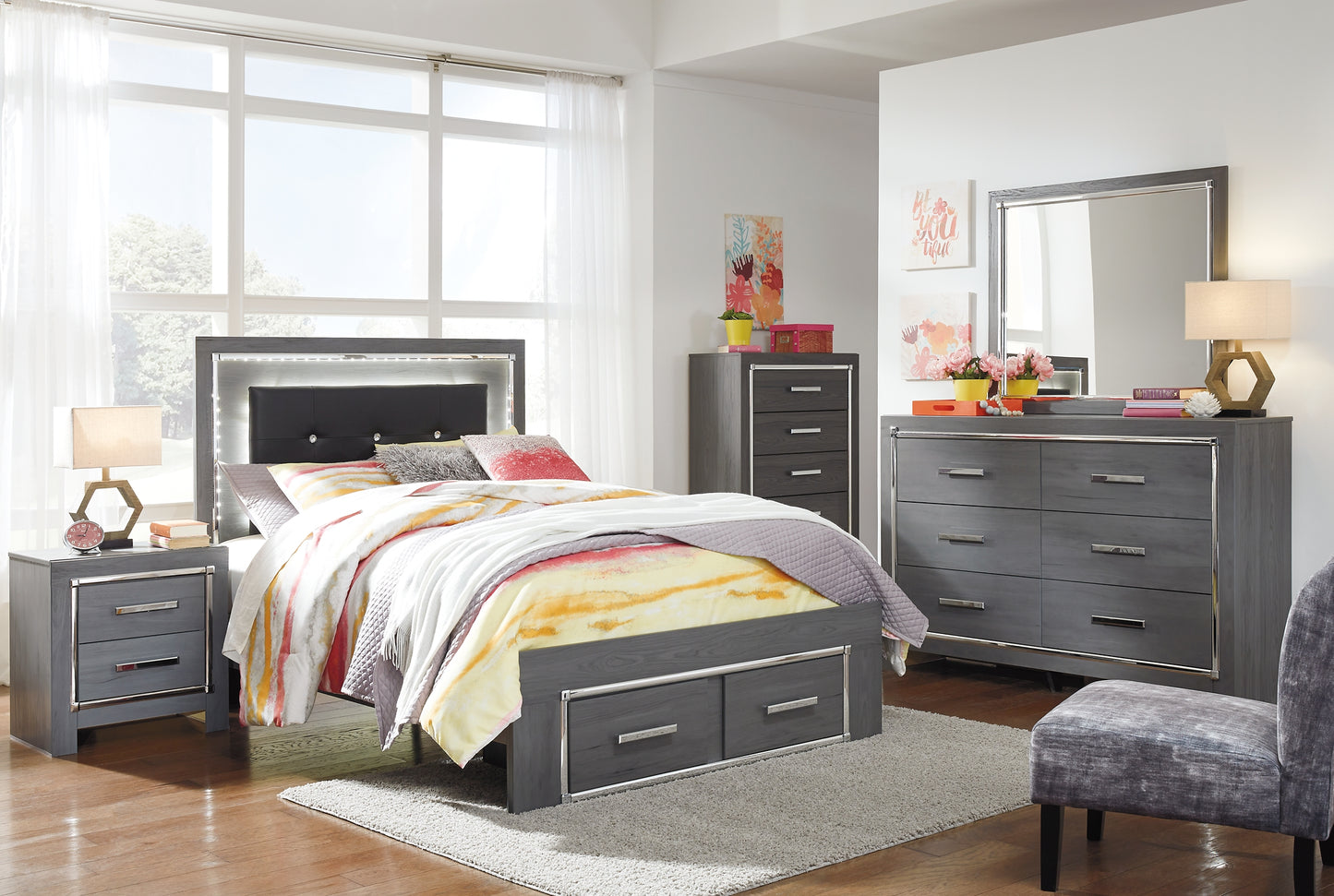 Lodanna Panel Bed With 2 Storage Drawers