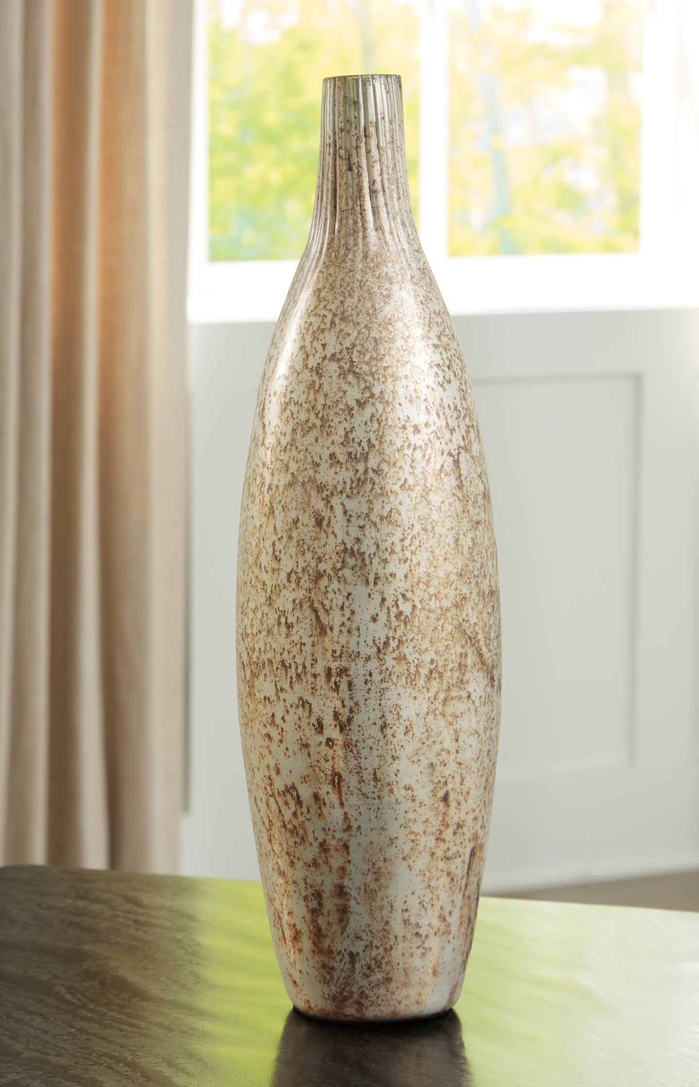 Plawite Vase Plawite Vase